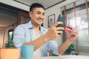 Utang Pinjol Warga RI Tembus Rp101,03 Triliun, Penunggak Terbanyak Gen Z-Milenial