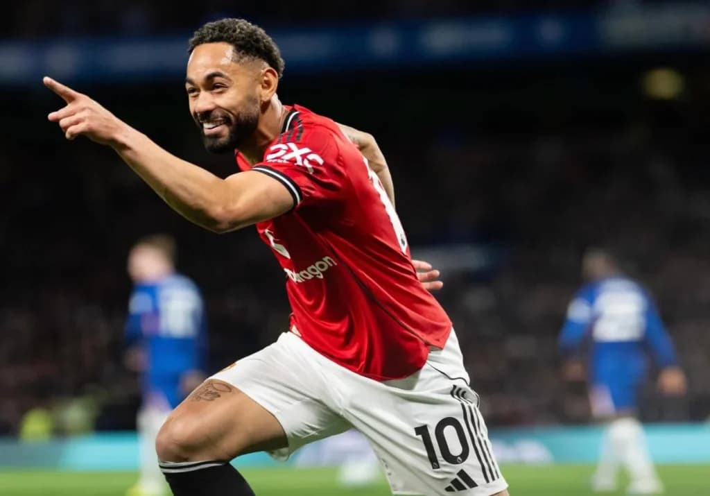 Manchester United sukses meraih kemenangan penting pada pekan ke-33 Premier League usai menaklukkan Chelsea FC dengan skor tipis 1-0 lewat gol Matheus Cunha. (Sumber: Instagram Man United)