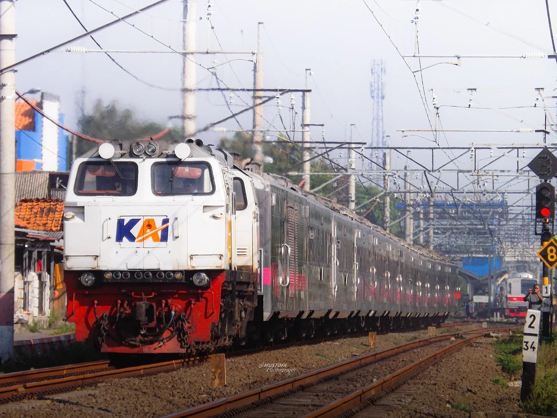 KA Argo Bromo Anggrek