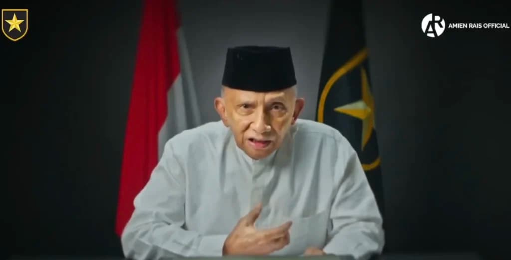 Tangkapan layar video Amien Rais yang viral usai tanggapi kedekatan Presiden Prabowo dan Teddy Indra Wijaya. (Foto X/@Korban Ceklist Satu)