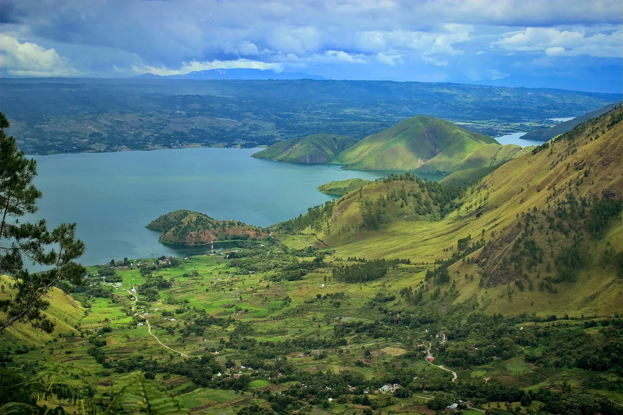 Danau Toba di Sumatera Utara