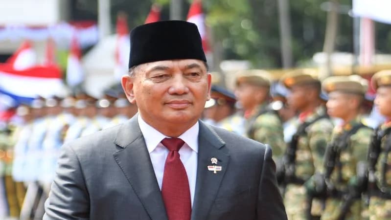 Menteri Pertahanan Sjafrie Sjamsoeddin.