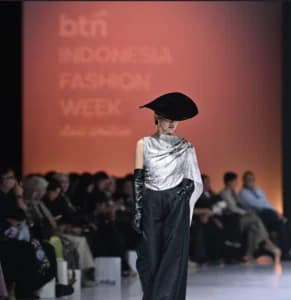 Batik Naik Kelas di IFW 2026, Desainer Ini Padukan Warisan Budaya dan Gaya Modern