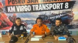Tim SAR Evakuasi 103 Penumpang KM Virgo Transport 8 di Laut Jawa, 1 Orang Tewas