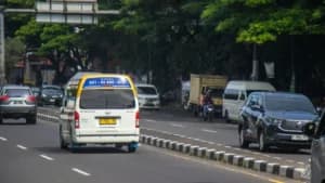 Ternyata Ini Asal-usul Indonesia Berkendara di Lajur Kiri, Bukan Sekadar Aturan Lalu Lintas