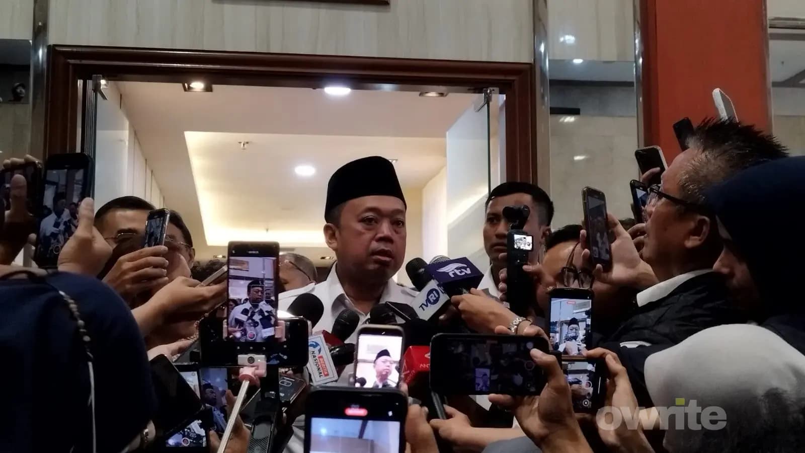 Menteri ATR Nusron Wahid di DPR, 21 September 2026.