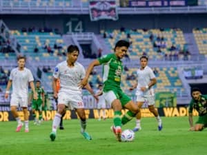 Dua Tuan Rumah Super League ‘Gigit Jari’, Persebaya dan PSM Gagal Raih Poin Penuh