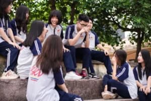 Bukan Cuma Nggak Peka, Ternyata Ini Arti Tone Deaf yang Sering Dipakai Gen Z di Medsos