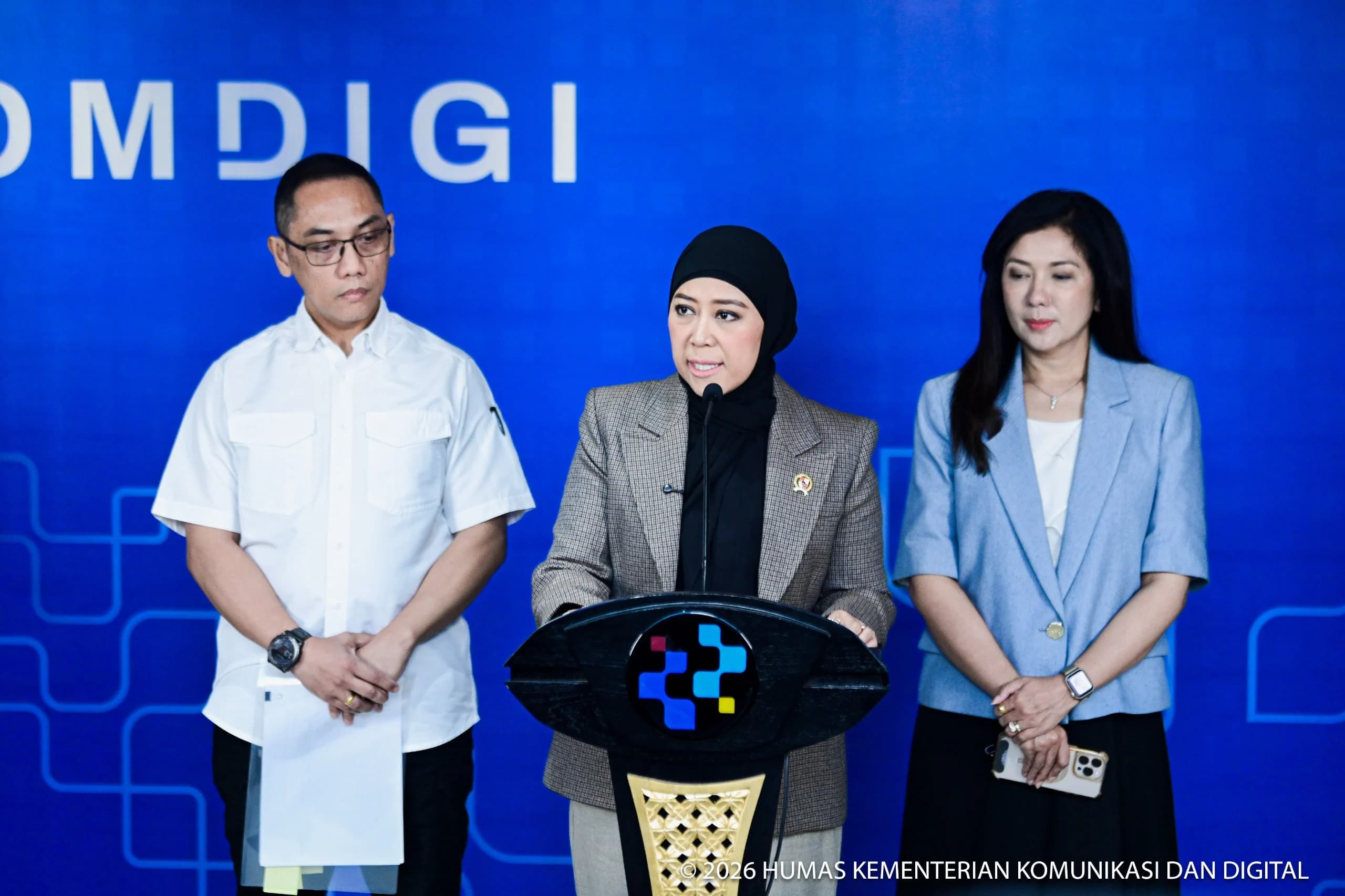 Menteri Komunikasi dan Digital Meutya Hafid saat Konferensi Pers Progres Implementasi PP TUNAS