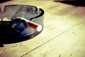 IYCTC Desak Menkeu Suahasil Naikkan Cukai: ‘Babat’ Akar Rokok Ilegal