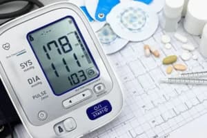 Merasa Sehat Lalu Stop Obat Darah Tinggi? Hati-Hati, Ini yang Bisa Terjadi