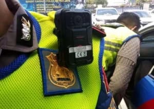 Catat! Polisi Bakal Pakai Bodycam Saat Tugas, Tampang Pendemo Kini Bisa Terekam Kamera