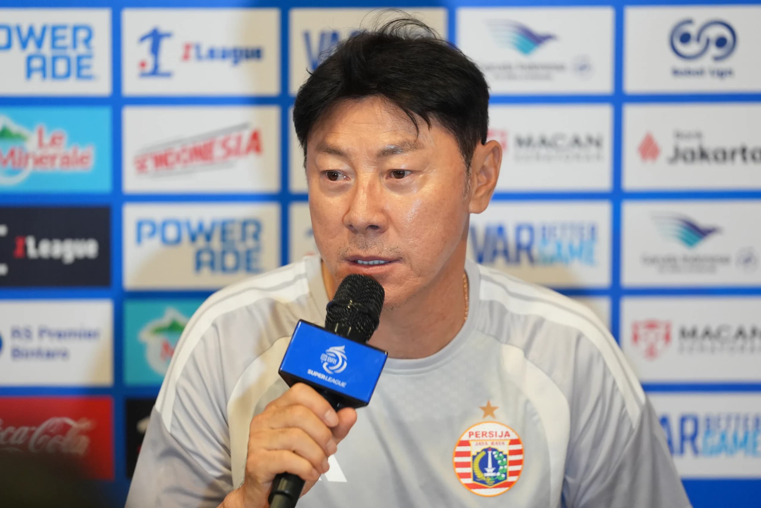 Isu Pengurangan Poin Persija Mencuat, Shin Tae-yong Ingatkan The Jakmania soal Dampak Kericuhan