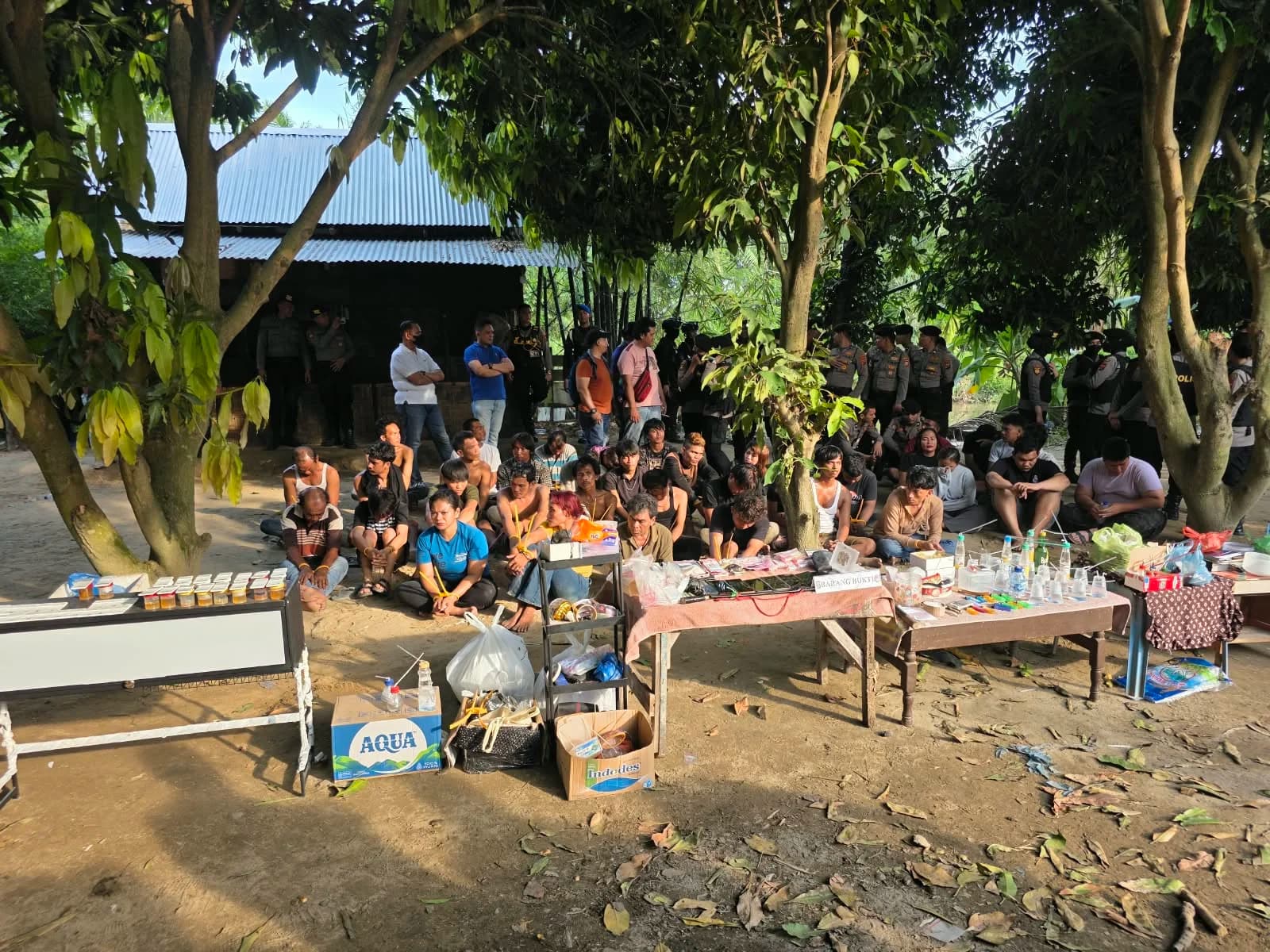 Penggerebekan kampung narkoba di Sumatra Utara, 11 Oktober 2026.