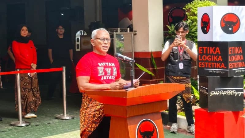 Ketua DPP PDIP Komarudin Watubun.