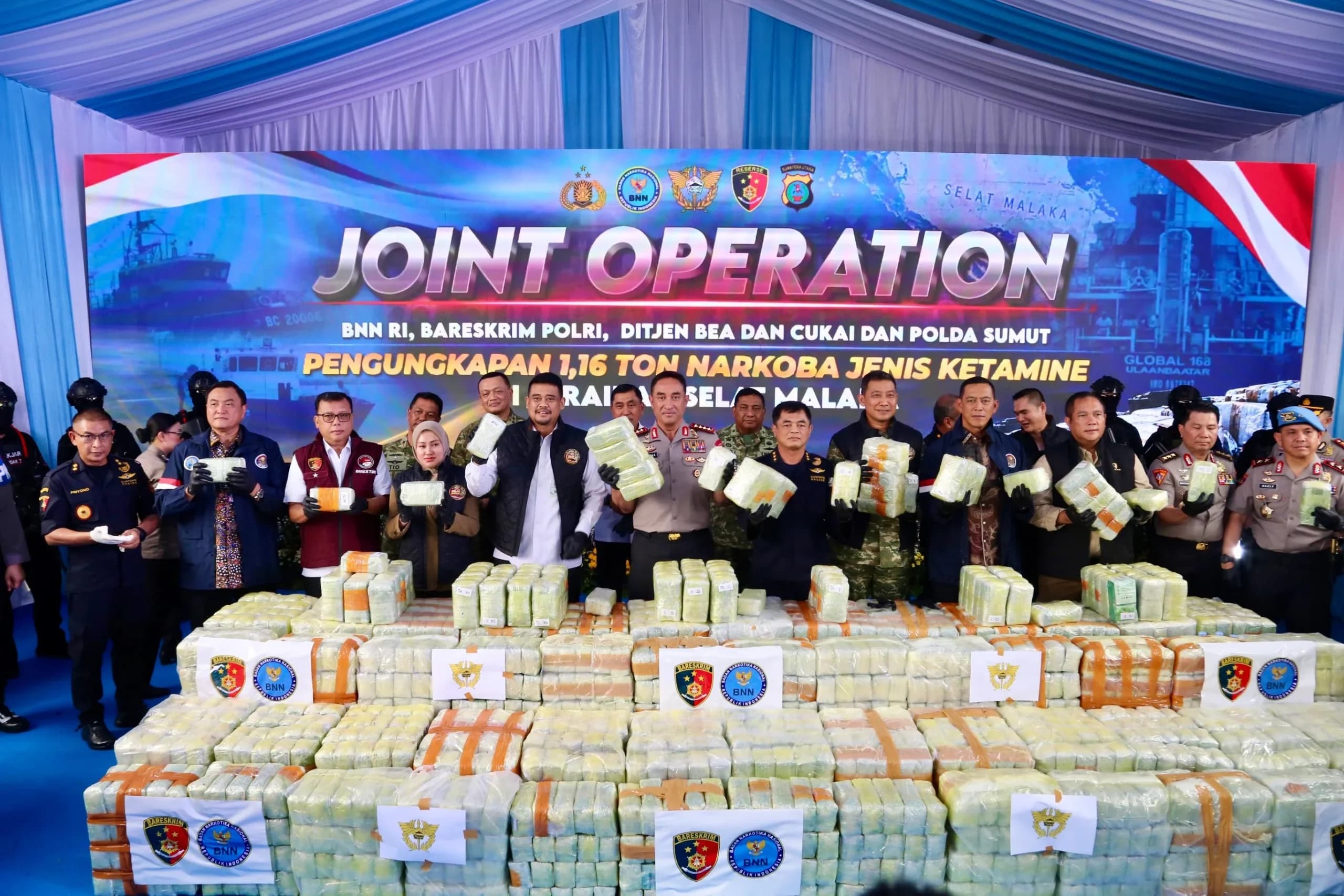 Tim gabungan TNI-Polri, Bea Cukai, BNN ungkap kasus penyelundupan 1,16 ton ketamine, Oktober 2026.