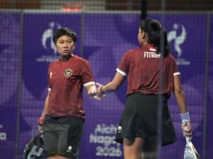 Tangis Haru Fadona/Fitriani Usai Raih Perak Asian Games 2026, Indonesia Bikin Sejarah di Padel
