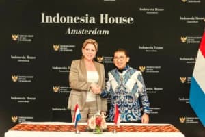 Belanda Pulangkan 20 Harta Bersejarah Indonesia, Ada Berlian 38 Karat dan Al-Qur’an Tulisan Tangan