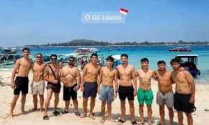 Usai Adu Kecepatan di Mandalika, Para Pembalap Pilih Melepas Penat di Gili Trawangan