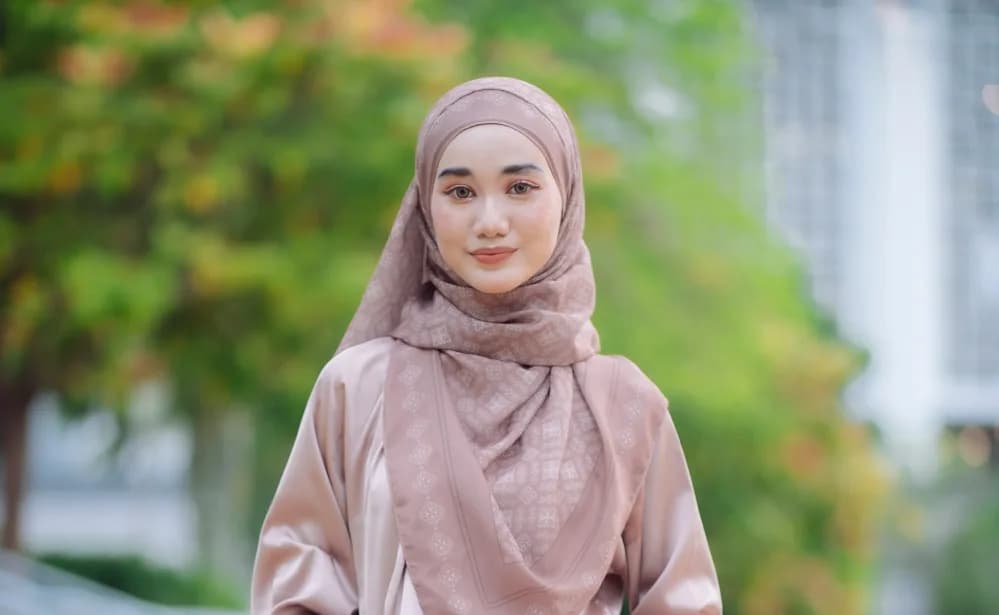 7 Inspirasi Style Hijab Khas Berbagai Negara, dari Jilbab Malay hingga Turban yang Stylish
