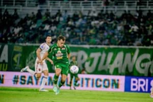 Drama Menit Akhir di GBT, Persebaya Tahan Imbang Persijap 1-1