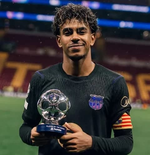 Pemain sayap Barcelona, Yamine Lamal