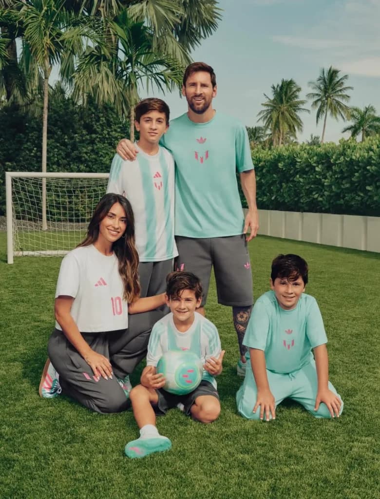 Lima Potret Antonela Roccuzzo, Istri Lionel Messi yang Selalu Tampil Memesona
