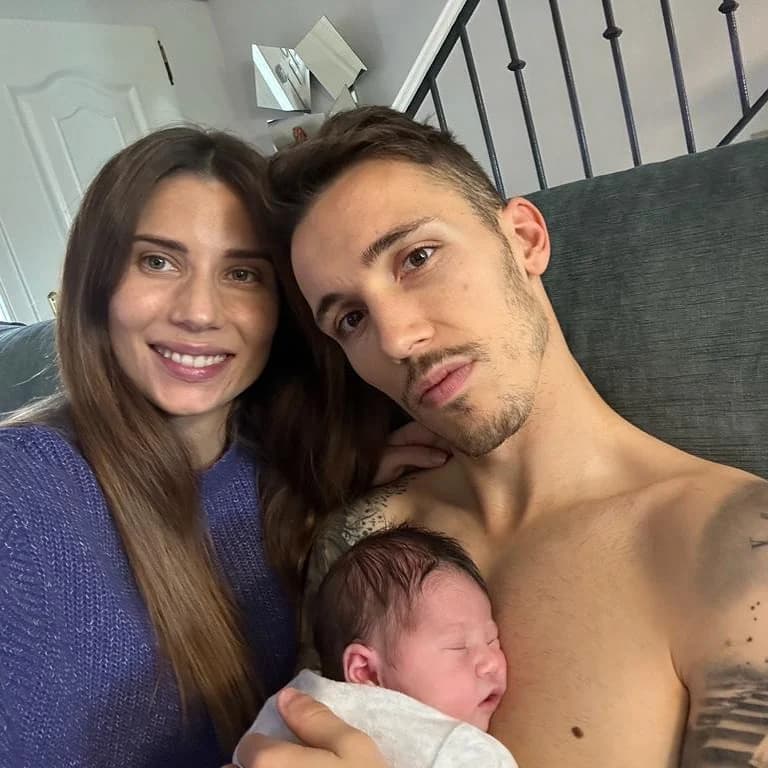Potret Istri Alejandro Grimaldo Jarang Tersorot, Pesonanya Curi Perhatian