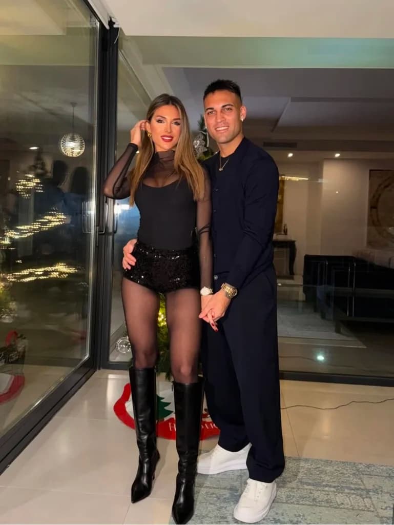 Lima Potret Agustina Gandolfo, Istri Lautaro Martínez yang Memesona dan Stylish di Piala Dunia 2026