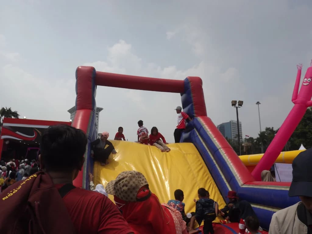 Lima Permainan Anak di Monas Saat 17 Agustusan, Gratis dan Buka Sampai Malam
