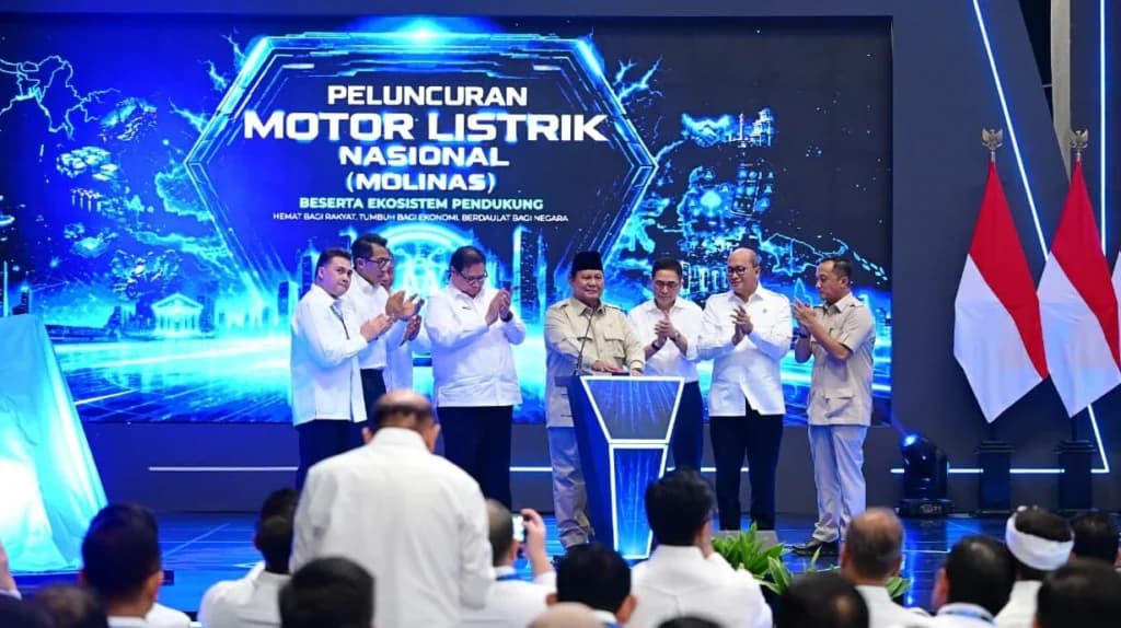 Presiden Prabowo Subianto secara resmi meluncurkan Motor Listrik Nasional (MoLiNas) beserta ekosistem pendukungnya di Fasilitas Produksi ALVA, Cikarang, Kabupaten Bekasi, Jawa Barat, Kamis, 13 Agustus 2026.