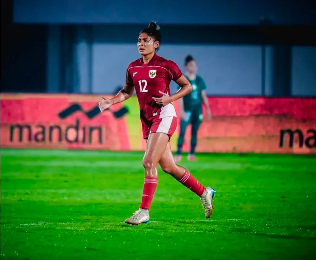 Lima Potret Zahra Muzdalifah, Pemain Timnas Putri Indonesia yang Curi Perhatian