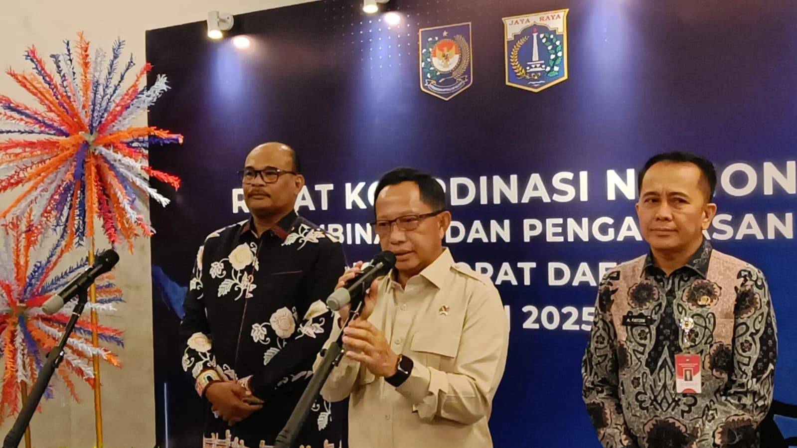 Menteri Dalam Negeri, Tito Karnavian Menteri Dalam Negeri, Tito Karnavian