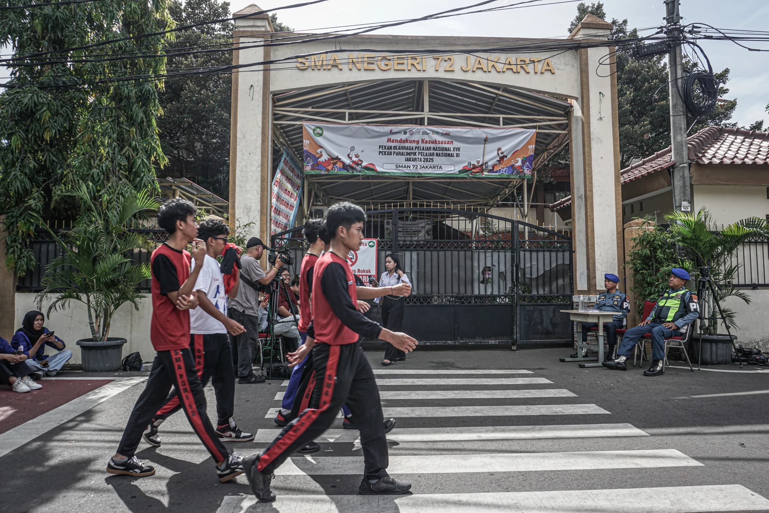 Kegiatan pembelajaran daring SMA 72 Jakarta Kegiatan pembelajaran daring SMA 72 Jakarta