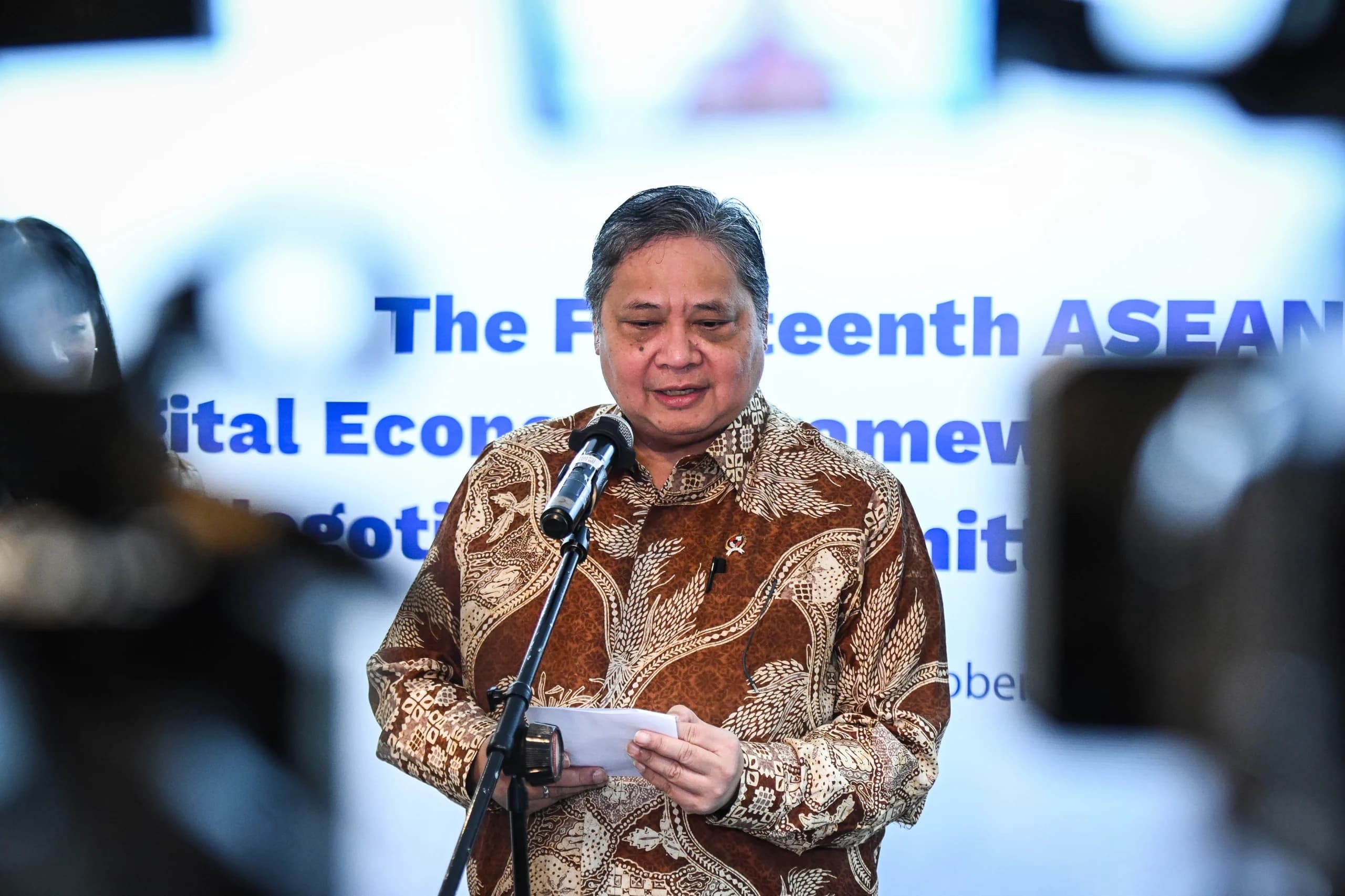 Menteri Koordinator Bidang Perekonomian, Airlangga Hartarto Menteri Koordinator Bidang Perekonomian, Airlangga Hartarto