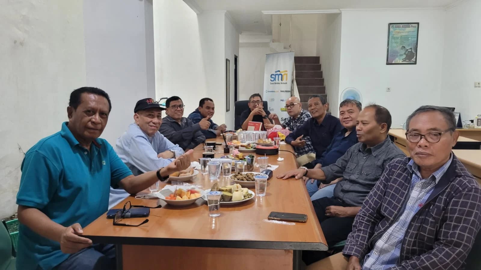 Diskusi Forum Wartawan Kebangsaan Diskusi Forum Wartawan Kebangsaan