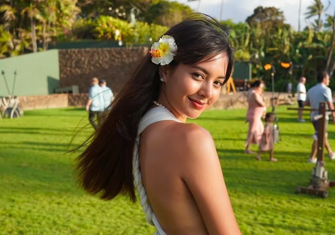 Aurelie Moeremans Aurelie Moeremans