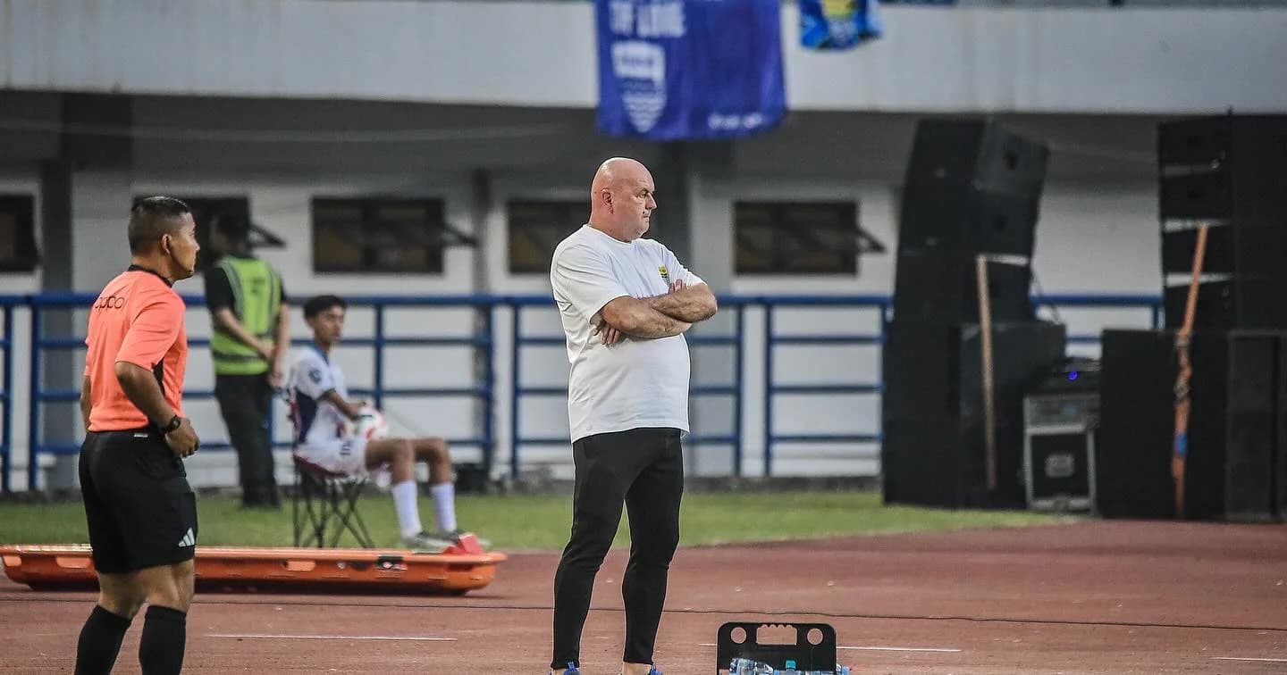 Pelatih Persib Bandung, Bojan Hodak Pelatih Persib Bandung, Bojan Hodak