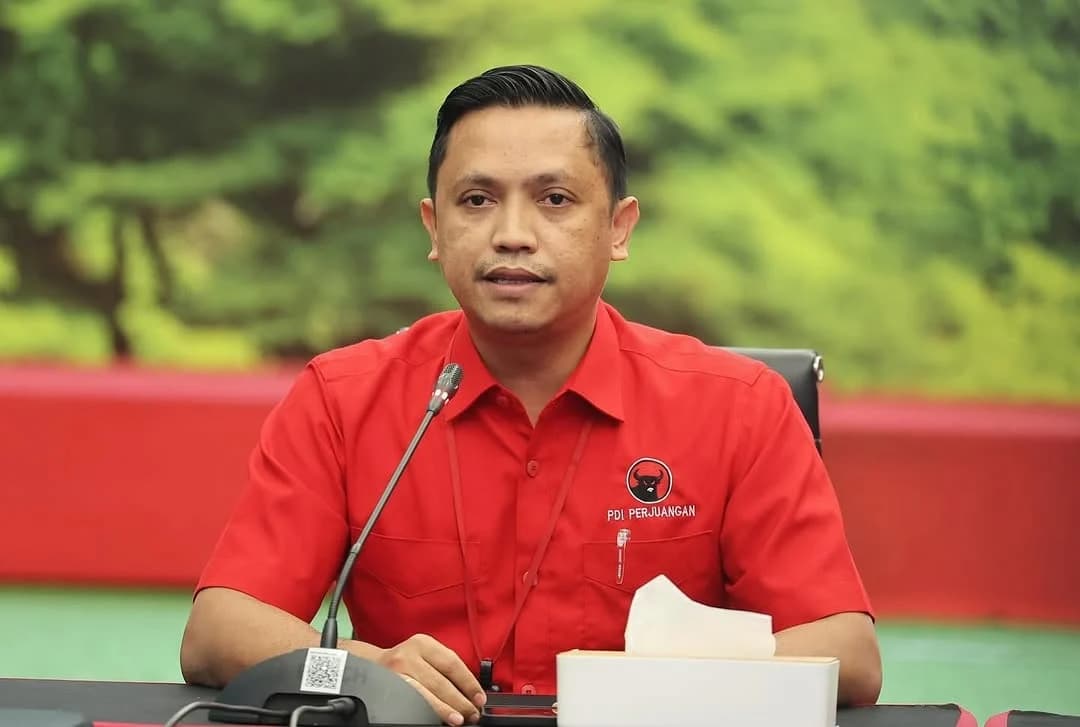 Ketua DPP PDI Perjuangan Bidang Hukum dan Advokasi Ronny Talapessy Ketua DPP PDI Perjuangan Bidang Hukum dan Advokasi Ronny Talapessy