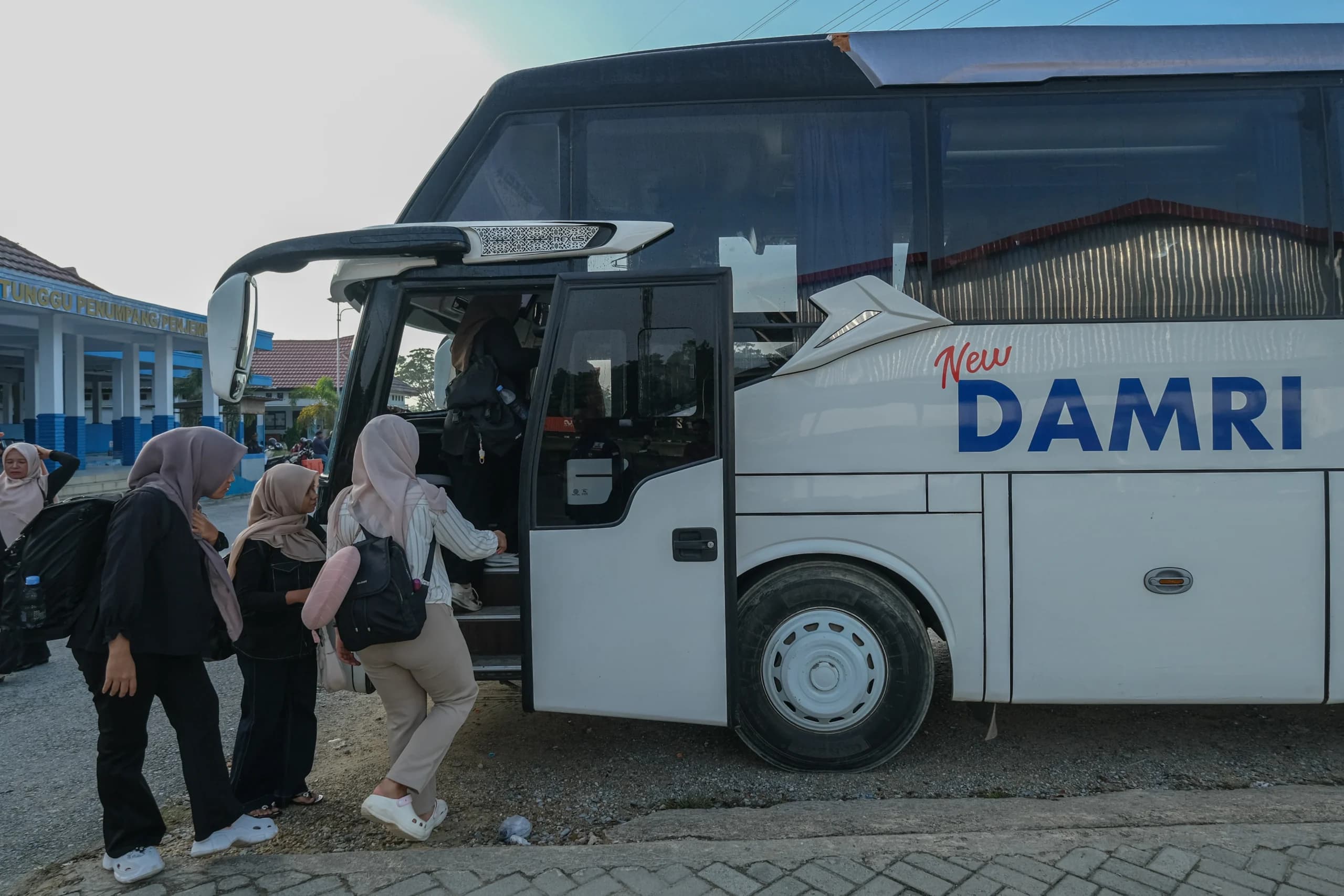 Ketersediaan armada bus hadapi arus mudik di Sulawesi Tenggara Ketersediaan armada bus hadapi arus mudik di Sulawesi Tenggara
