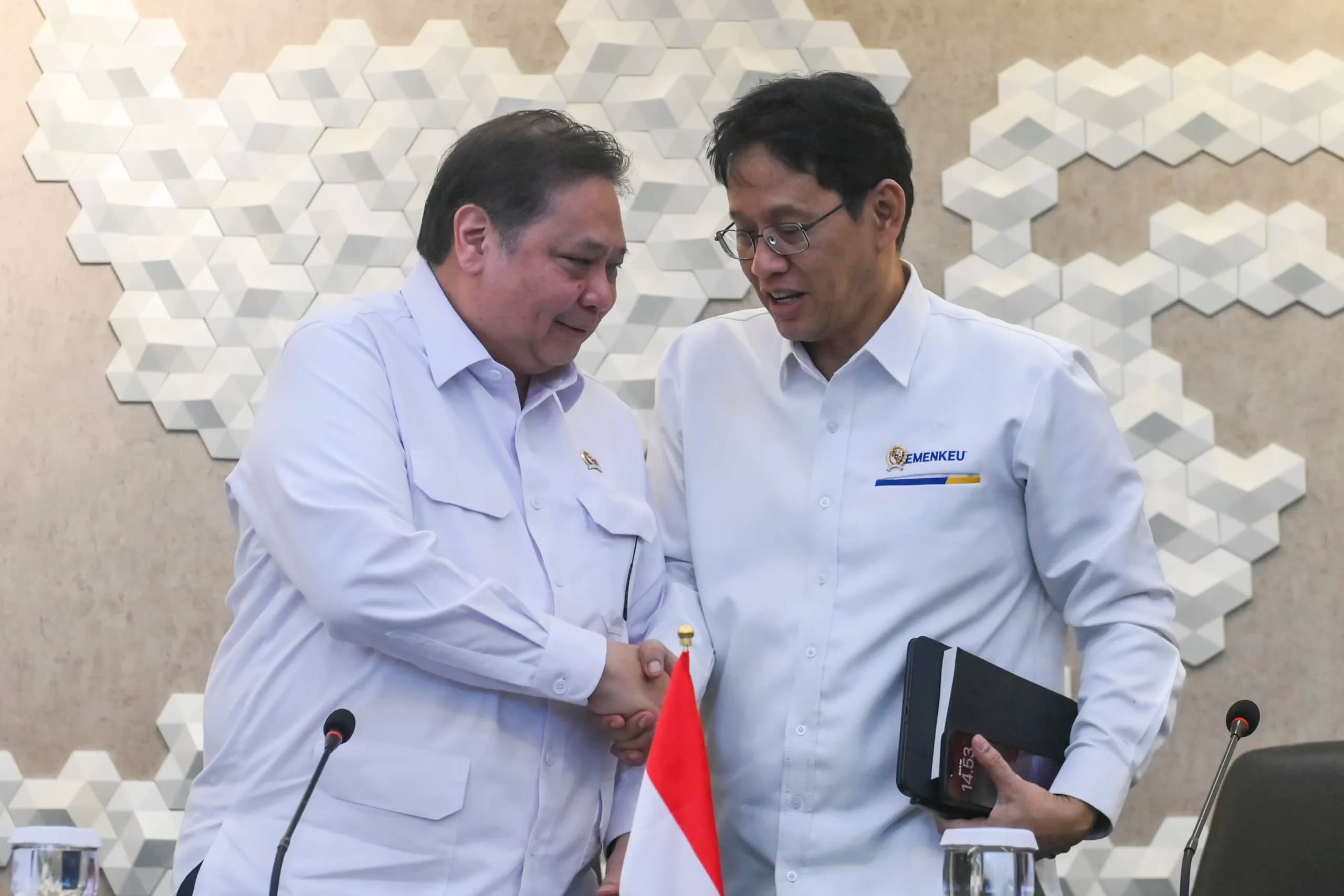 Menko Perekonomian Airlangga Hartarto Menko Perekonomian Airlangga Hartarto