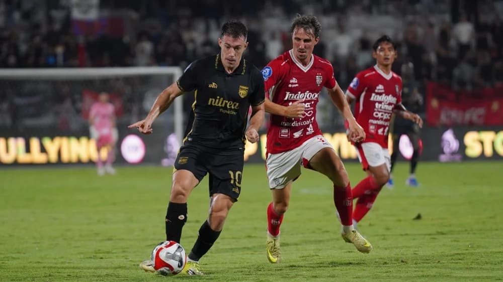 Penyerang Borneo FC, Mariano Peralta Penyerang Borneo FC, Mariano Peralta