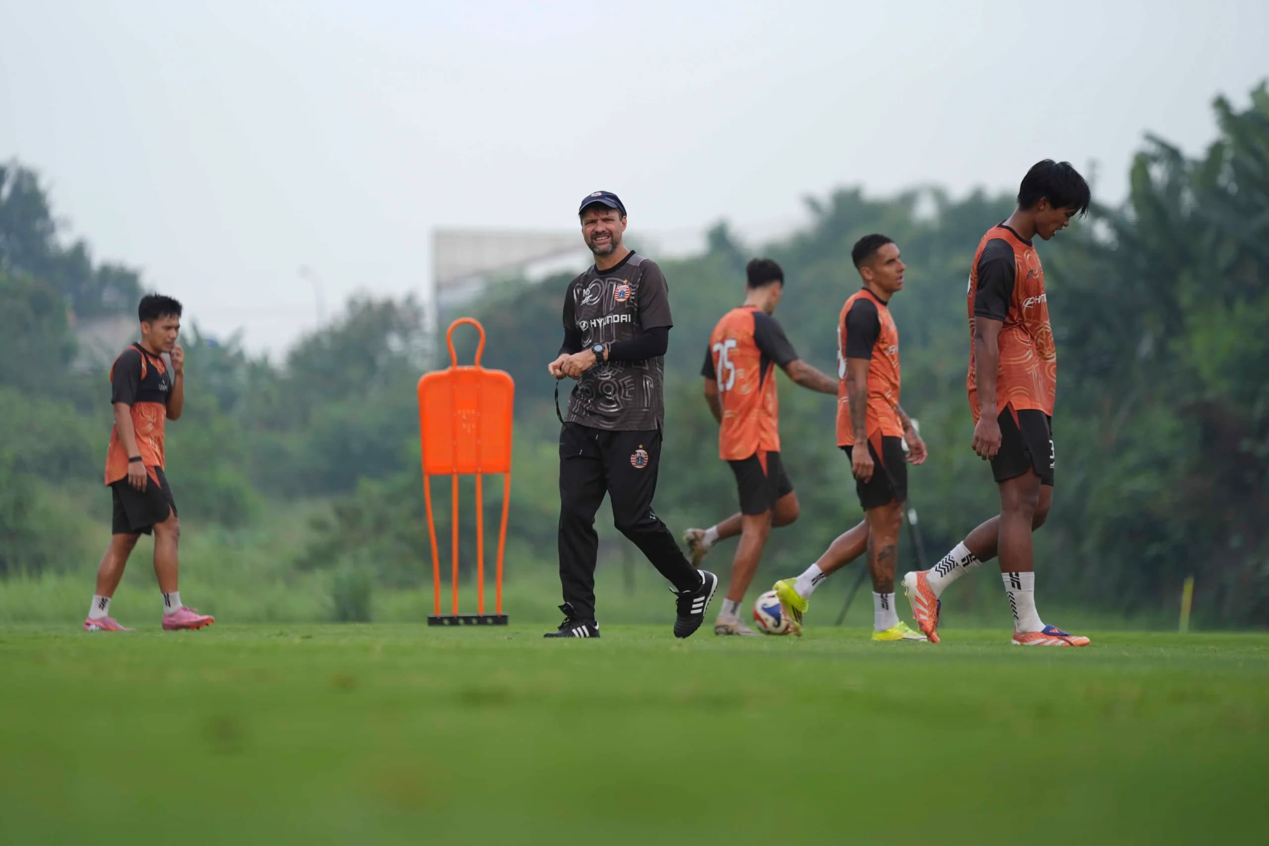 Pelatih Persija Jakarta, Mauricio Souza Pelatih Persija Jakarta, Mauricio Souza