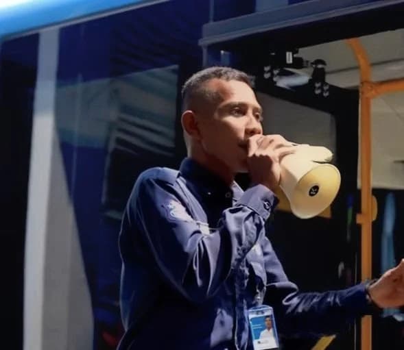 Pramusapa TransJakarta Pramusapa TransJakarta