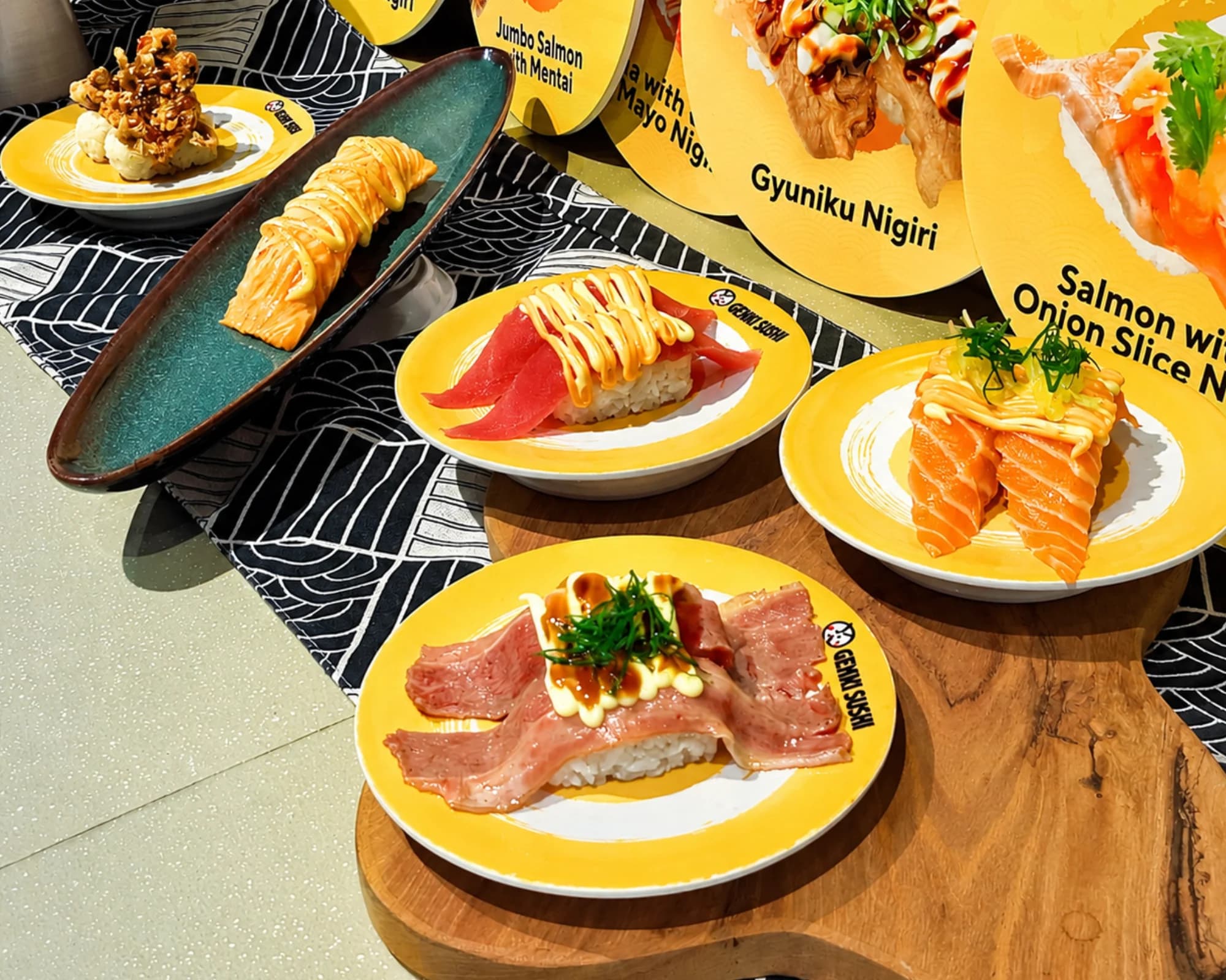 Kesalahan makan sushi orang Indonesia Kesalahan makan sushi orang Indonesia