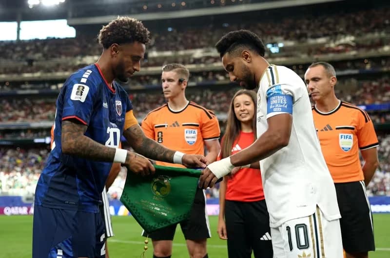 Kapten tim Cape Verde Ryan Mendes dilaporkan tengah diselidiki terkait dugaan kasus pemerkosaan Kapten tim Cape Verde Ryan Mendes dilaporkan tengah diselidiki terkait dugaan kasus pemerkosaan