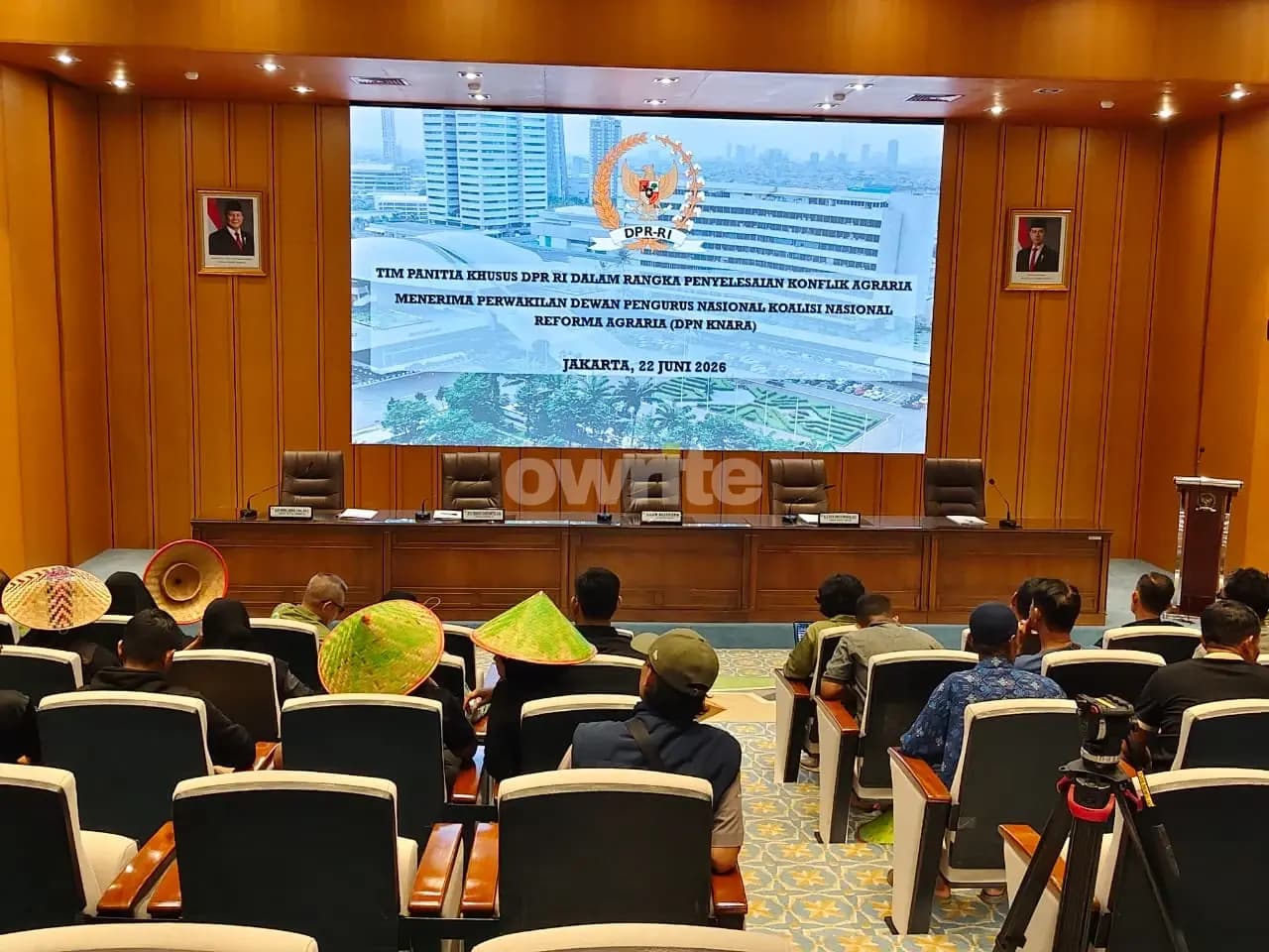 Audiensi petani dan anggota parlemen di DPR, Senin, 22 Juni 2026. Audiensi petani dan anggota parlemen di DPR, Senin, 22 Juni 2026.