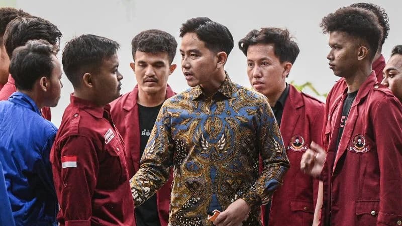Viral! BEM UBK Ngaku Terima Uang Usai Temui Gibran di Istana, Mahasiswa Murka Viral! BEM UBK Ngaku Terima Uang Usai Temui Gibran di Istana, Mahasiswa Murka