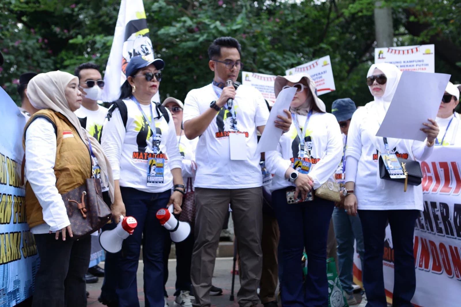 Barisan Relawan Matahari 08 Barisan Relawan Matahari 08