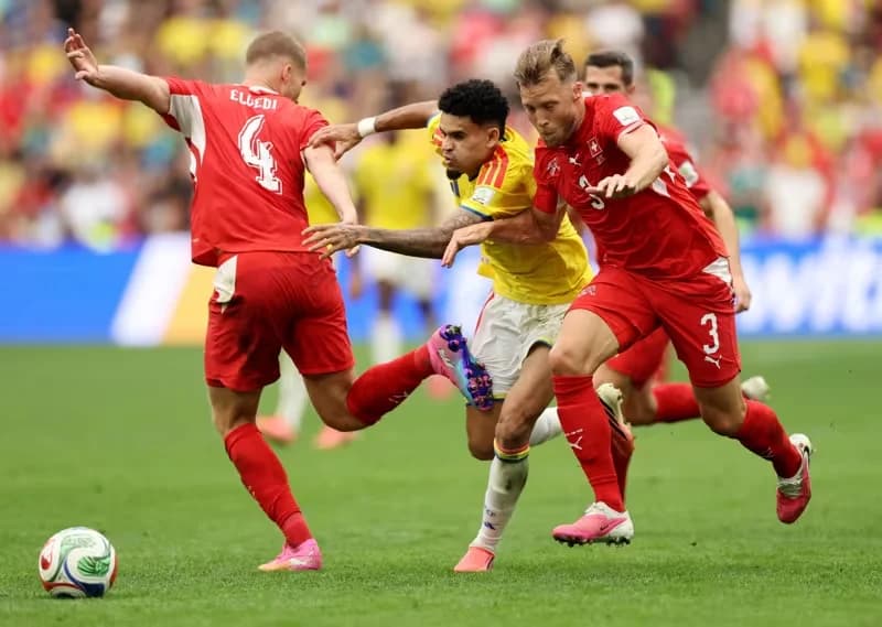 Timnas Swiss di perempat final Piala Dunia 2026 saat bertanding dengan Kolombia Timnas Swiss di perempat final Piala Dunia 2026 saat bertanding dengan Kolombia